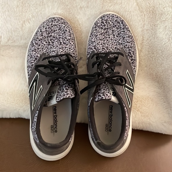 New Balance 1320 Pebble - Picture 3 of 4